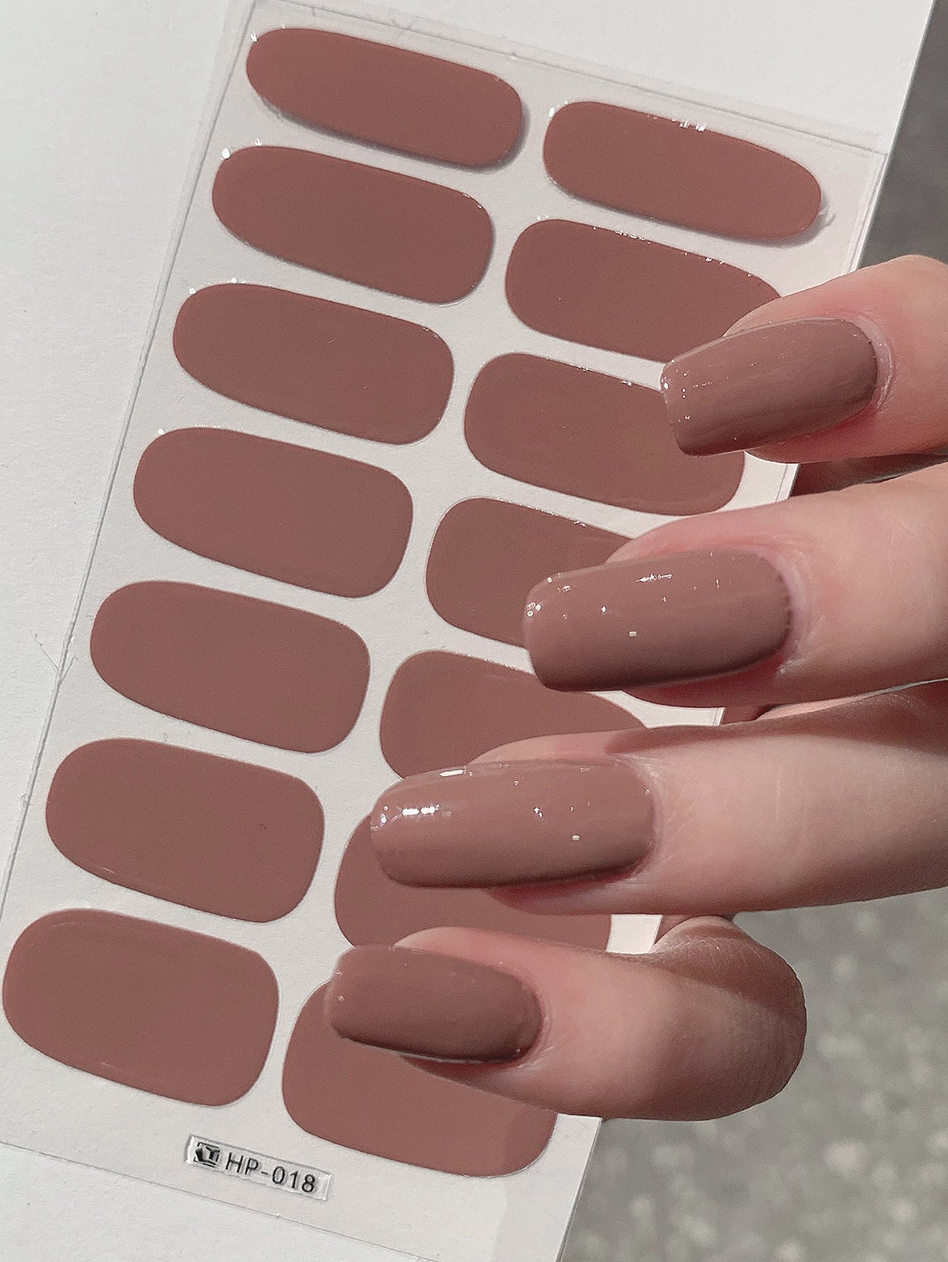 Stickers vernis à ongle proposé par Fam de Tête.com