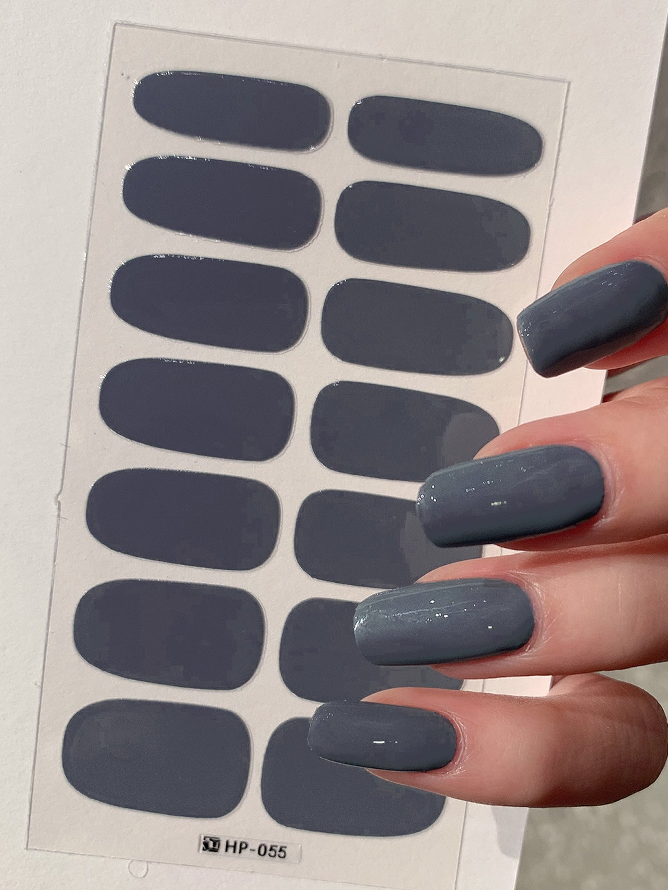Stickers vernis à ongle proposé par Fam de Tête.com