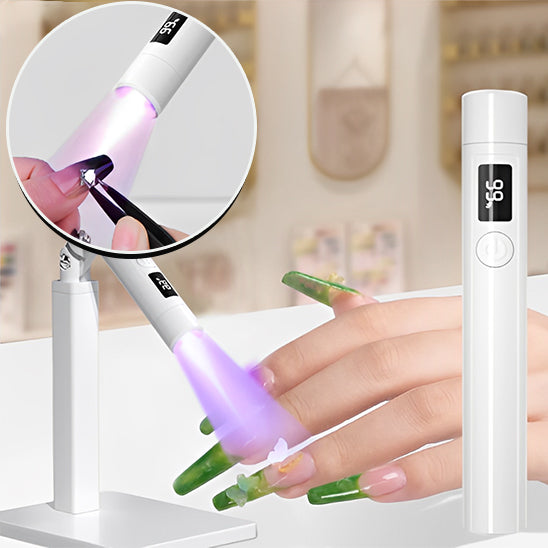 Lampe UV ongles proposé par Fam de Tête.com