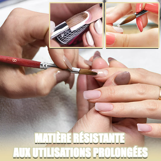 Pinceau à ongles proposé par Fam de Tête.com